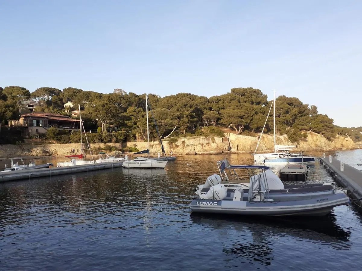 Villa Vue Mer Presqu'Ile De Giens Avec Piscine Hyeres 0*,