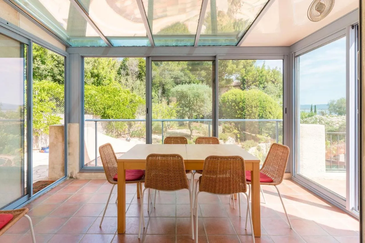 Villa Vue Mer Presqu'Ile De Giens Avec Piscine Hyeres 0*,  France