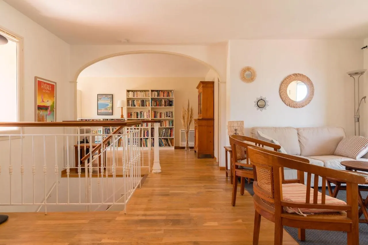 Villa Vue Mer Presqu'Ile De Giens Avec Piscine Hyeres France