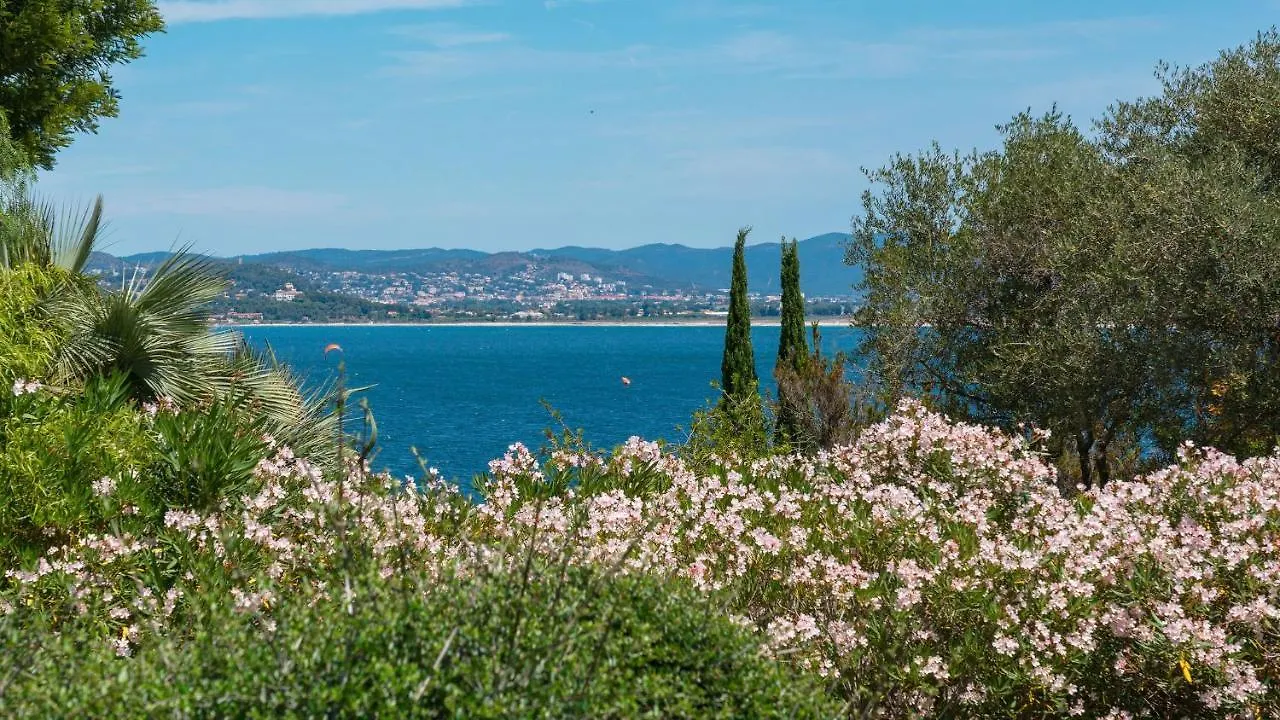 Villa Vue Mer Presqu'Ile De Giens Avec Piscine Hyeres